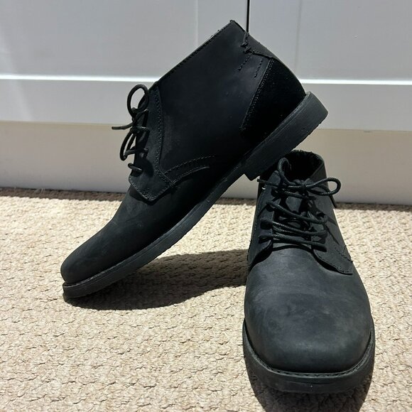 EUC Men's B2 from Brown's sz 44 (11 US) nubuck/suede dessert chukka boot - Picture 1 of 6